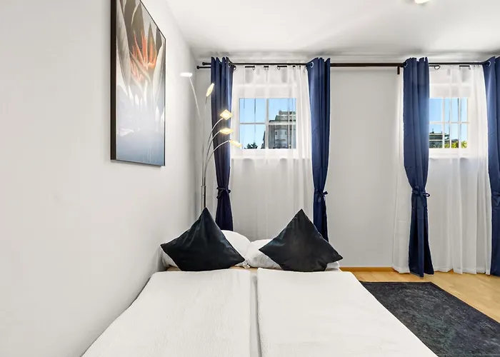 Διαμέρισμα 1 Min To Metro I Balcony I 20 Min To Inner